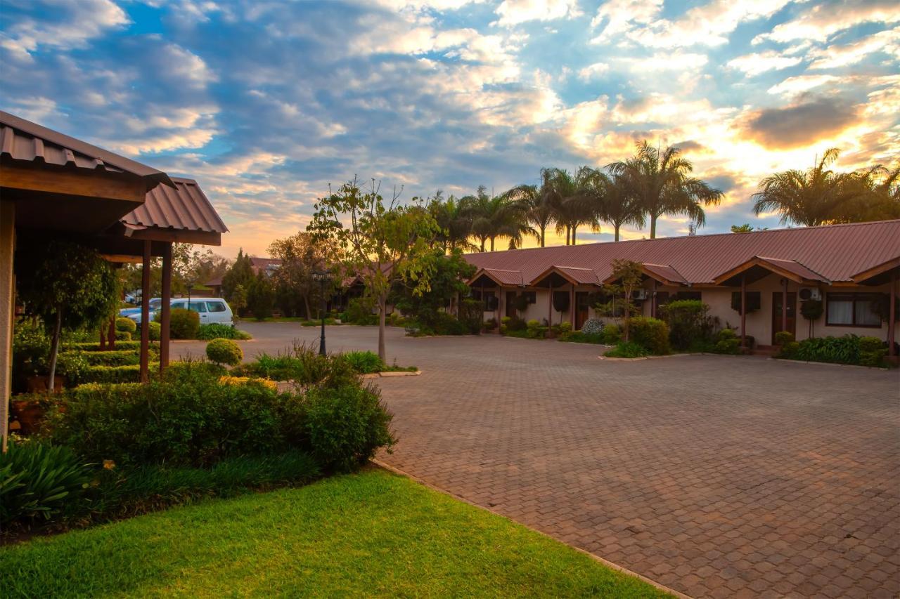 Shakespeare Court Serviced Apartments Lusaka Exterior photo