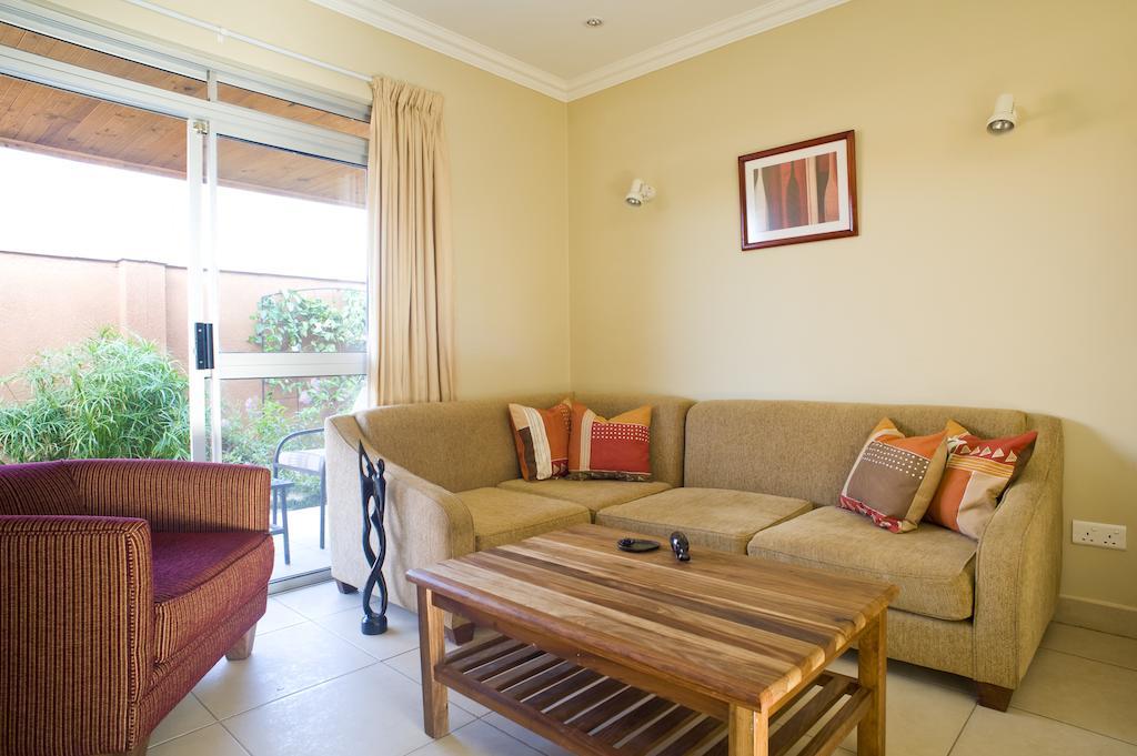Shakespeare Court Serviced Apartments Lusaka Room photo